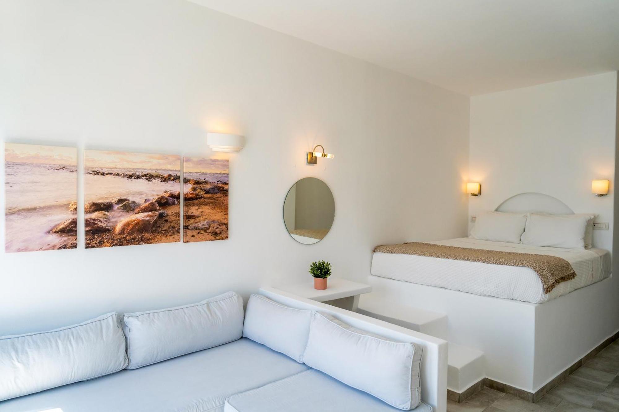Enalion White Suites Oia Екстериор снимка