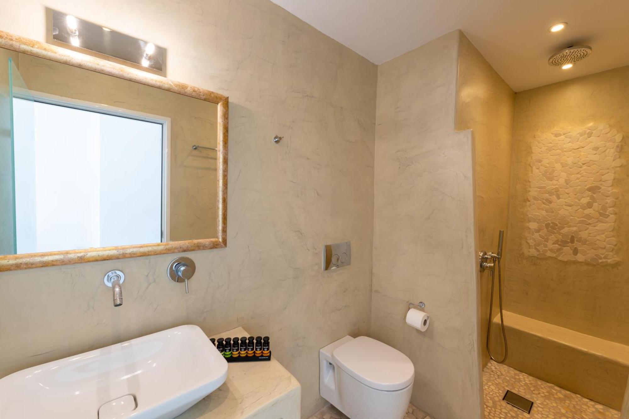 Enalion White Suites Oia Екстериор снимка