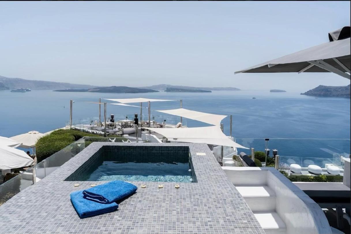Enalion White Suites Oia Екстериор снимка