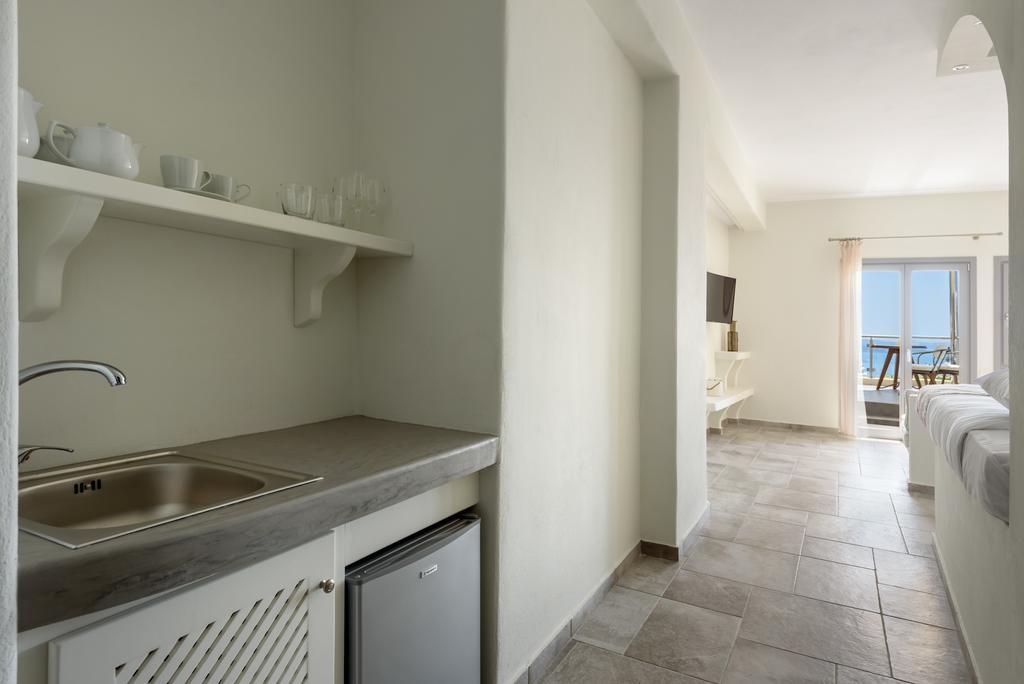 Enalion White Suites Oia Екстериор снимка